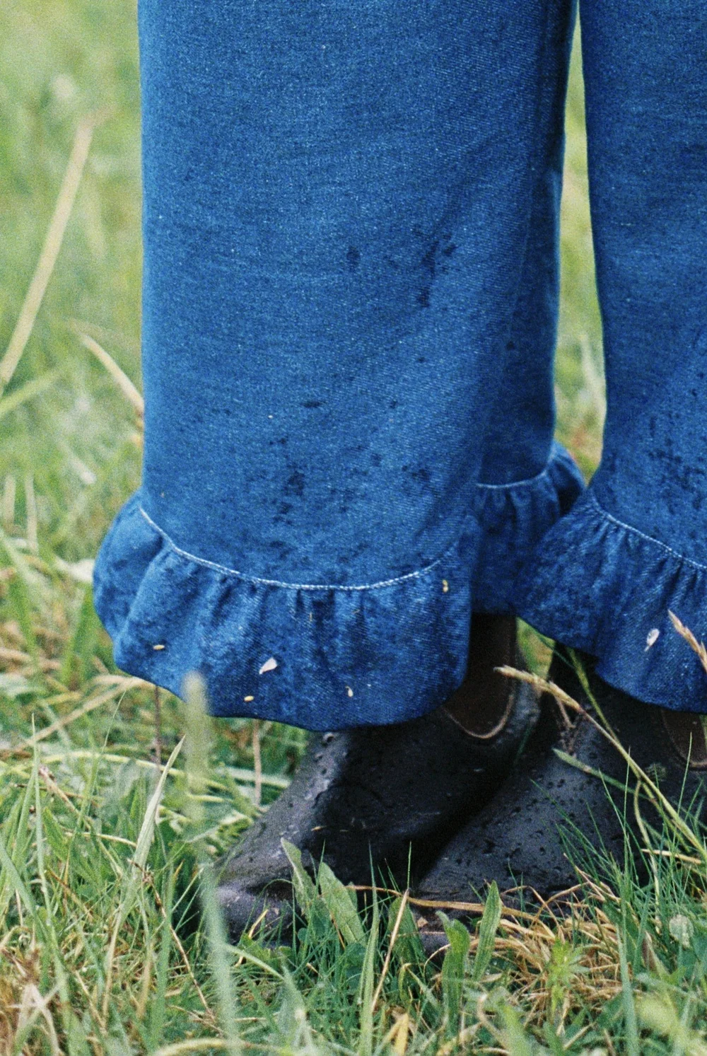 denim ruffle pants — lille.studio